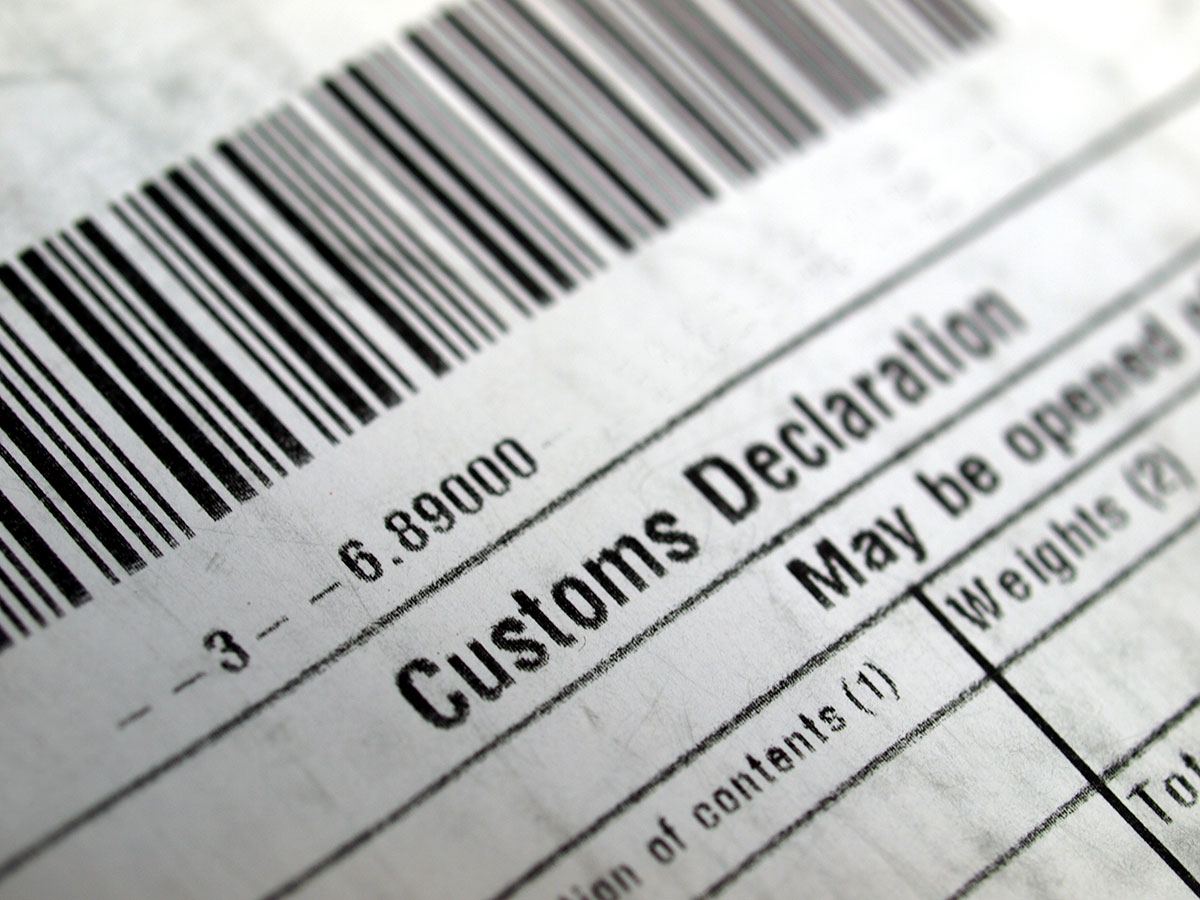 Customs clearance process for international freight shipment